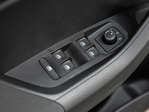 2018TSI230 ˜ʰ V {܇ƅ^	