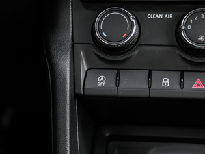 2018TSI230 ˜ʰ V п؅^