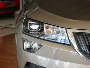 2018TSI280 m V (ji)^