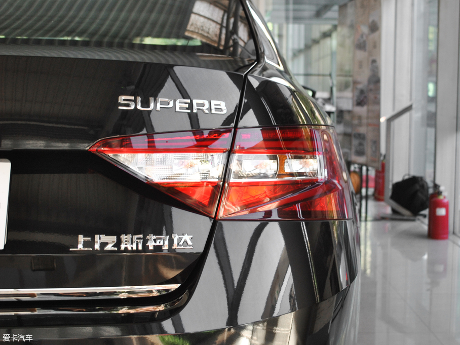 2018 330TSI DSGA (gu)V