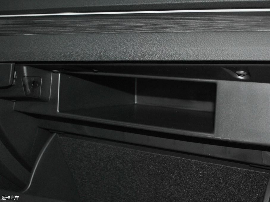 2018 330TSI DSGA (gu)V