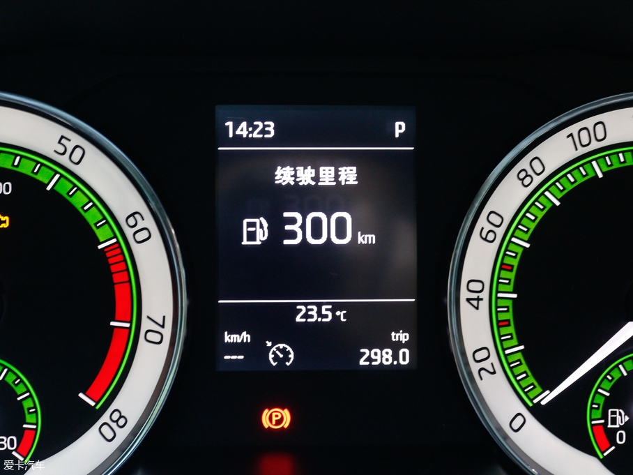 2018 330TSI DSGm (gu)V