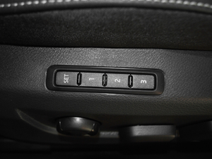 2018330TSI DSGA (gu)V g