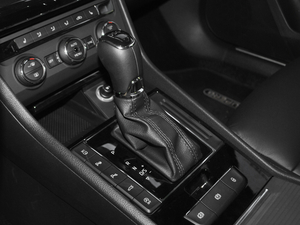 2018330TSI DSGA V QU