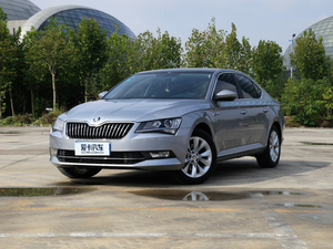 2018330TSI DSGm V ǰ45