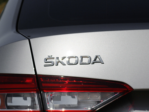 2018330TSI DSGm V (ji)^