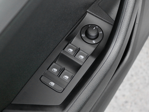 2018330TSI DSGm V {܇ƅ^	