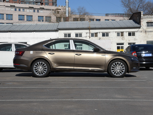 2018380TSI DSGŞ V w^