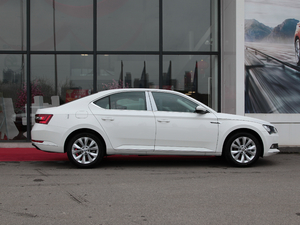 2018280TSI DSGm V w^