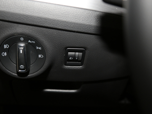 2018280TSI DSGm (gu)V п؅^(q)