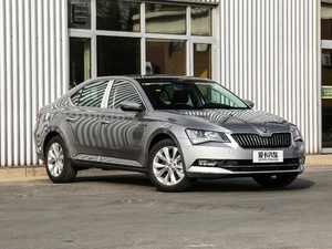 2018330TSI DSGm VI w^