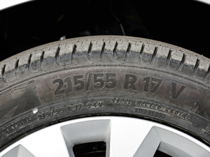 2018330TSI DSGm (gu)VI ݆̥ߴ