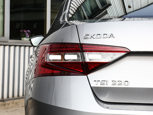 2018330TSI DSGm VI ^