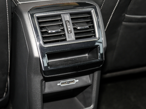 2018330TSI DSGm VI g