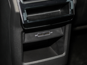 2018330TSI DSGm VI g