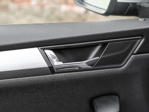 2018330TSI DSGm VI g