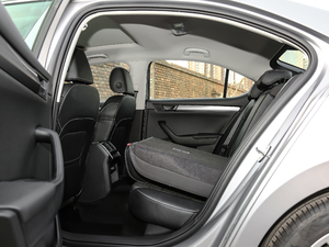 2018330TSI DSGm VI ηŵ