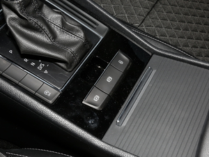 2018330TSI DSGm (gu)VI v܇Ƅ(dng)