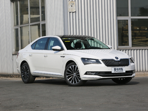 2018330TSI DSGA VI w^