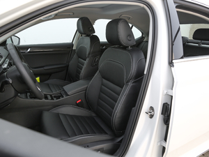 2018330TSI DSGA VI {