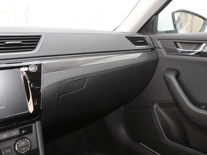 2018330TSI DSGA VI g