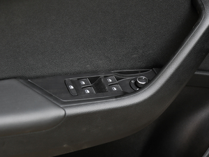 2018330TSI DSGA VI {܇ƅ^	