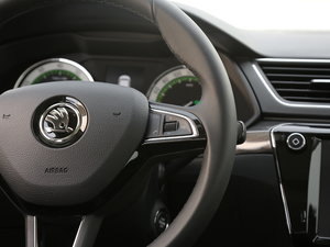 2018330TSI DSGA VI п؅^