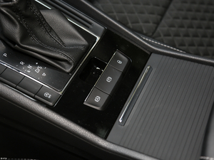 2018330TSI DSGA VI v܇Ƅ