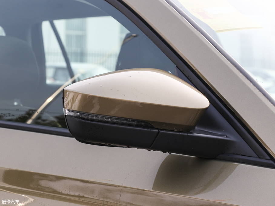 2018µρ Ŀ TSI330 5(q)m