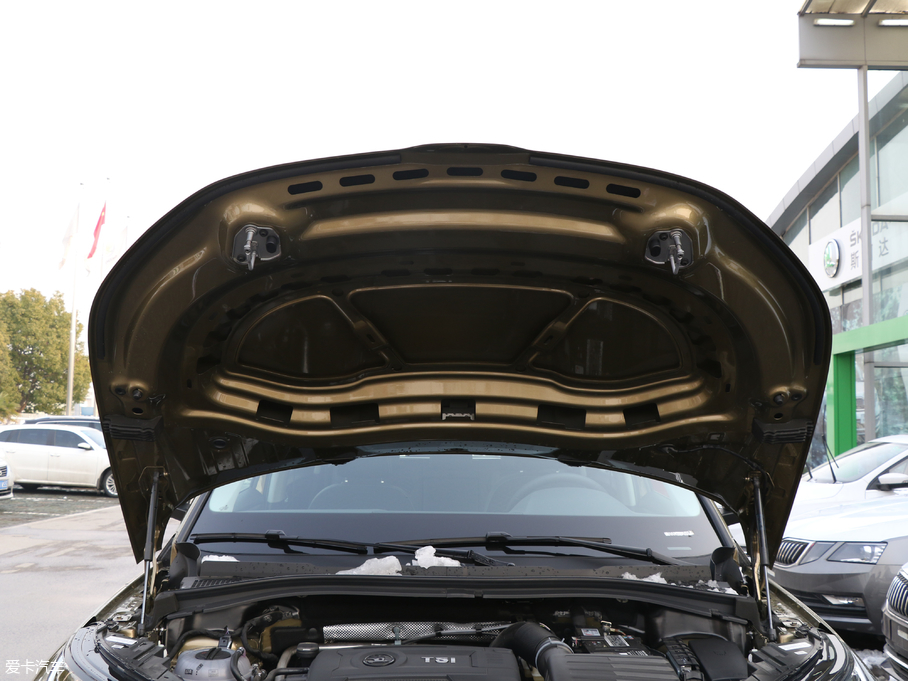 2018µρ Ŀ TSI330 5(q)m