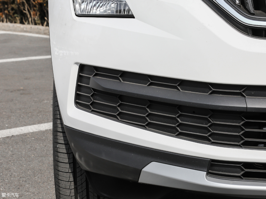 2018µρ Ŀ TSI330 5A