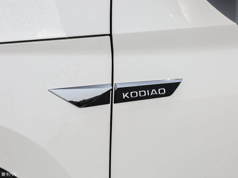 2018µρ Ŀ TSI330 5(q)A(yu)