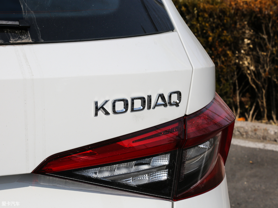 2018µρ Ŀ TSI330 5A