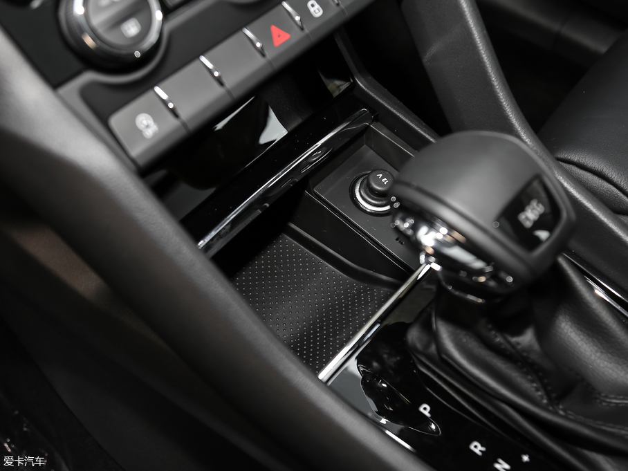 2018µρ Ŀ TSI330 5A