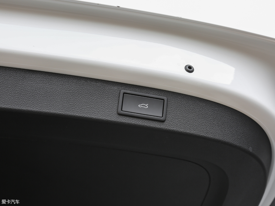 2018µρ Ŀ TSI330 5A