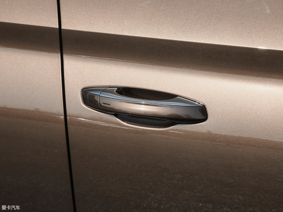 2018µρ Ŀ TSI330 7A