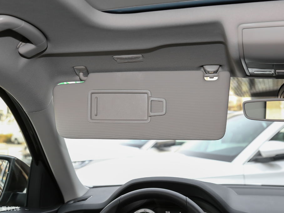 2018µρ Ŀ TSI330 7(q)A(yu)