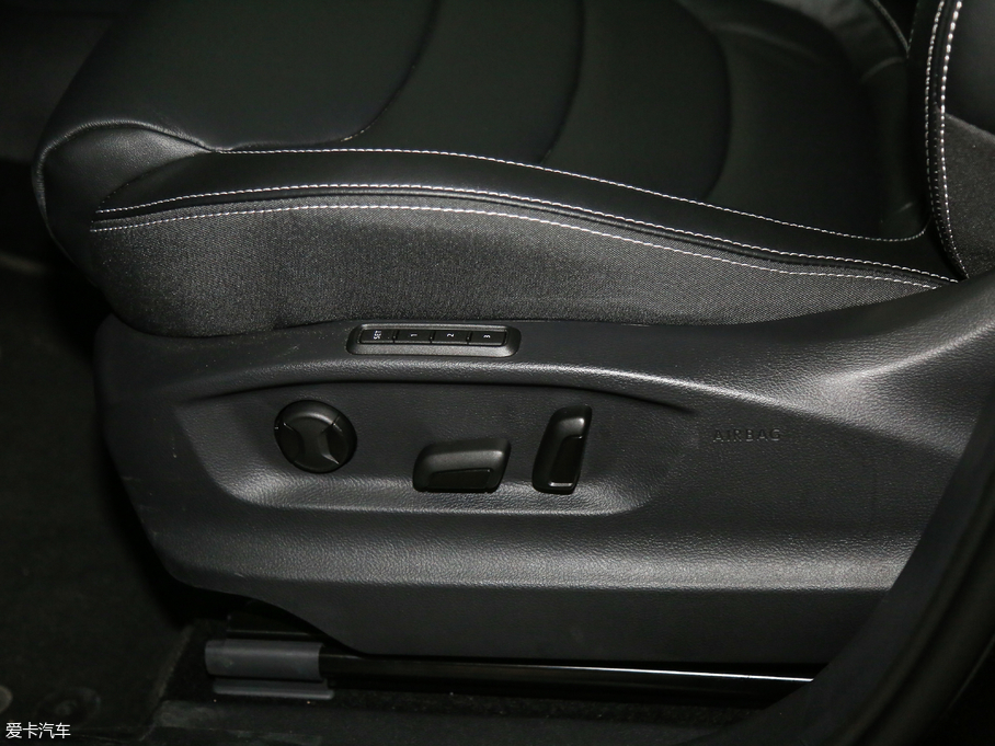 2018µρ Ŀ TSI330 7(q)A(yu)