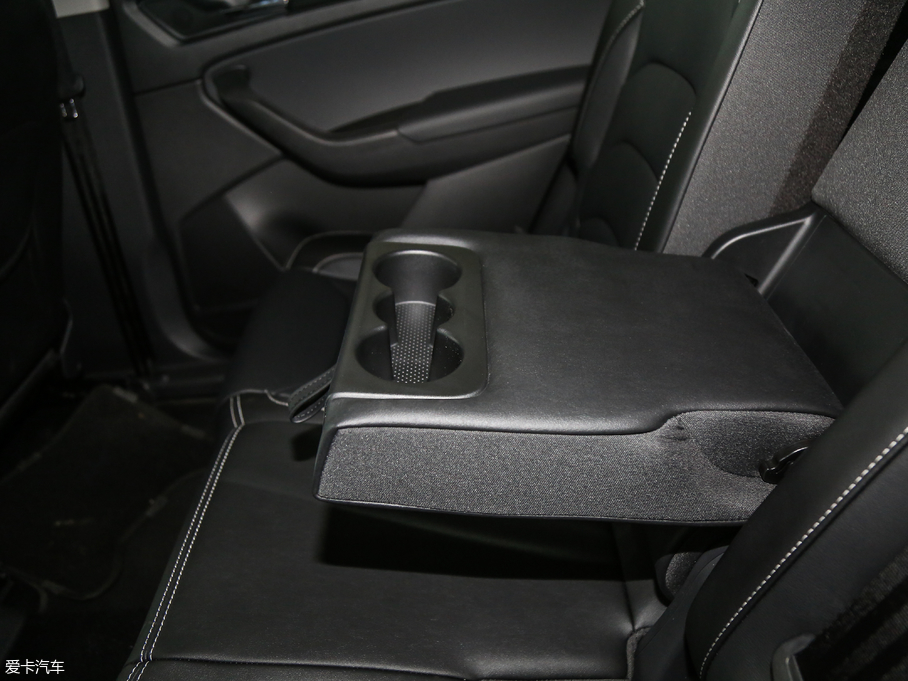 2018µρ Ŀ TSI330 7A