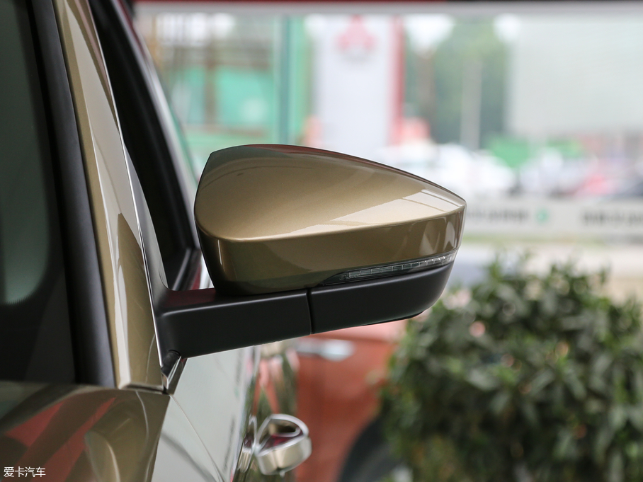 2018µρ Ŀ TSI330 5A