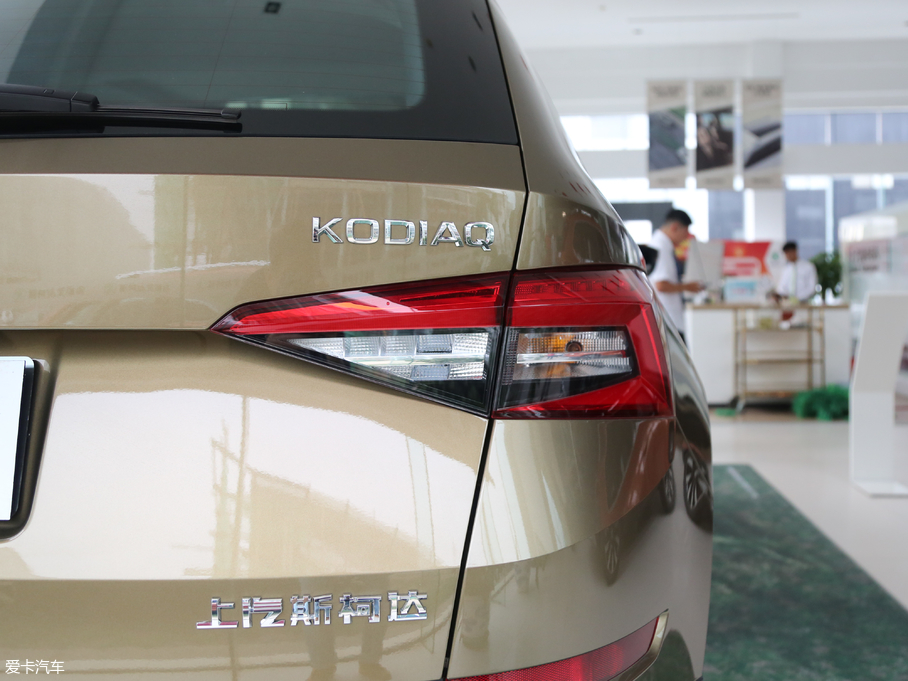 2018µρ Ŀ TSI330 5A