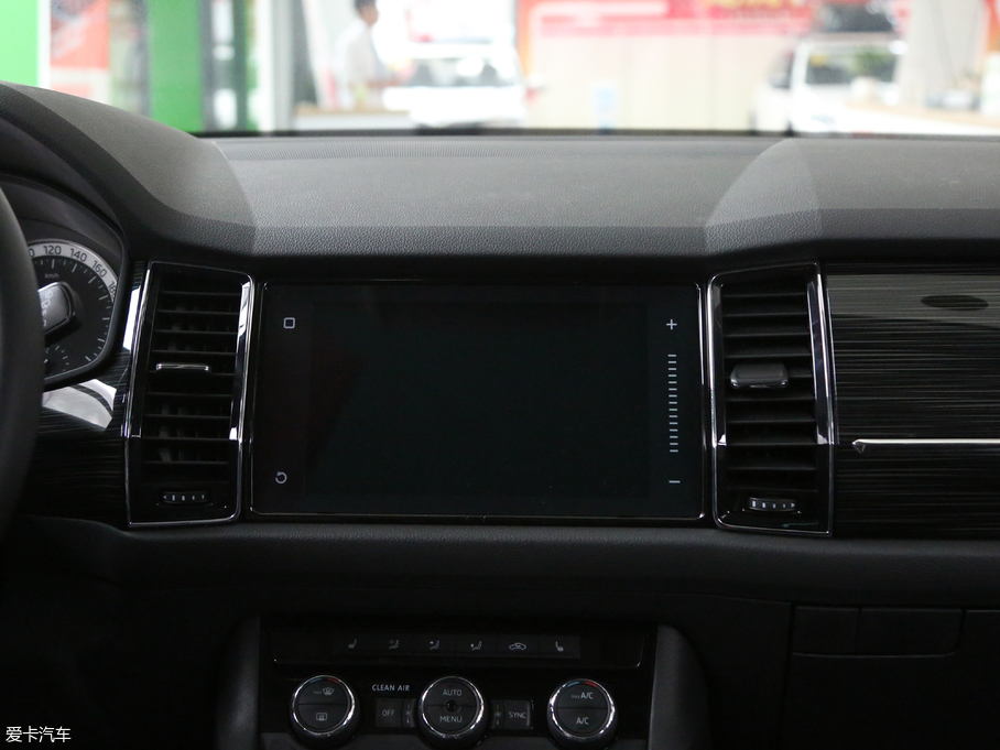 2018µρ Ŀ TSI330 5A