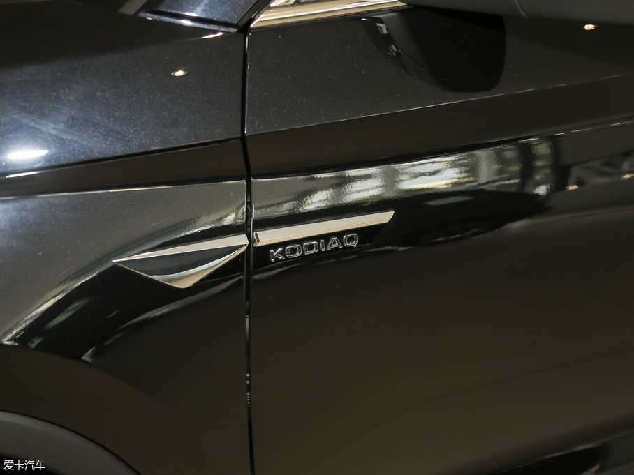 2018µρ Ŀ TSI330 5(q)A(yu)