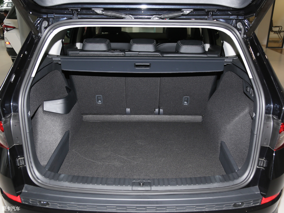 2018µρ Ŀ TSI330 5(q)A(yu)