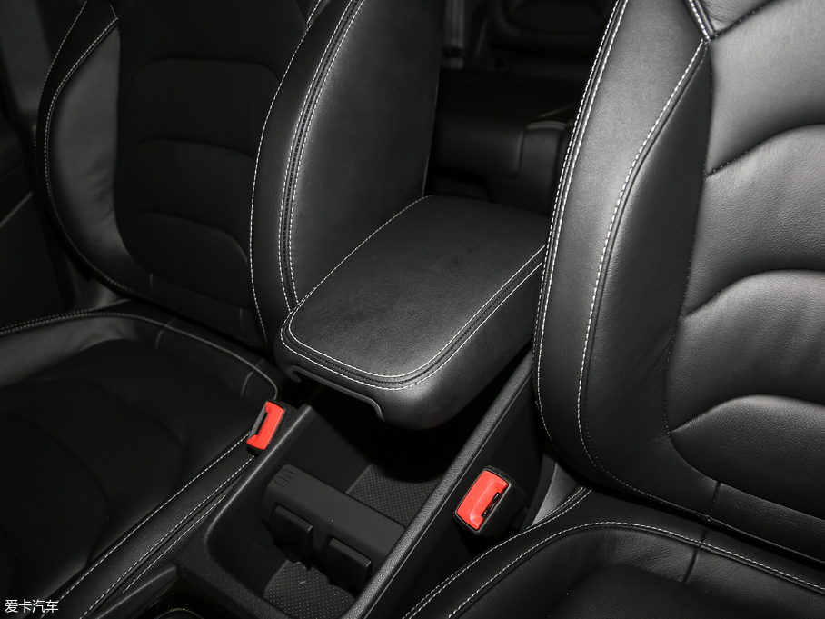 2018µρ Ŀ TSI330 5(q)A(yu)