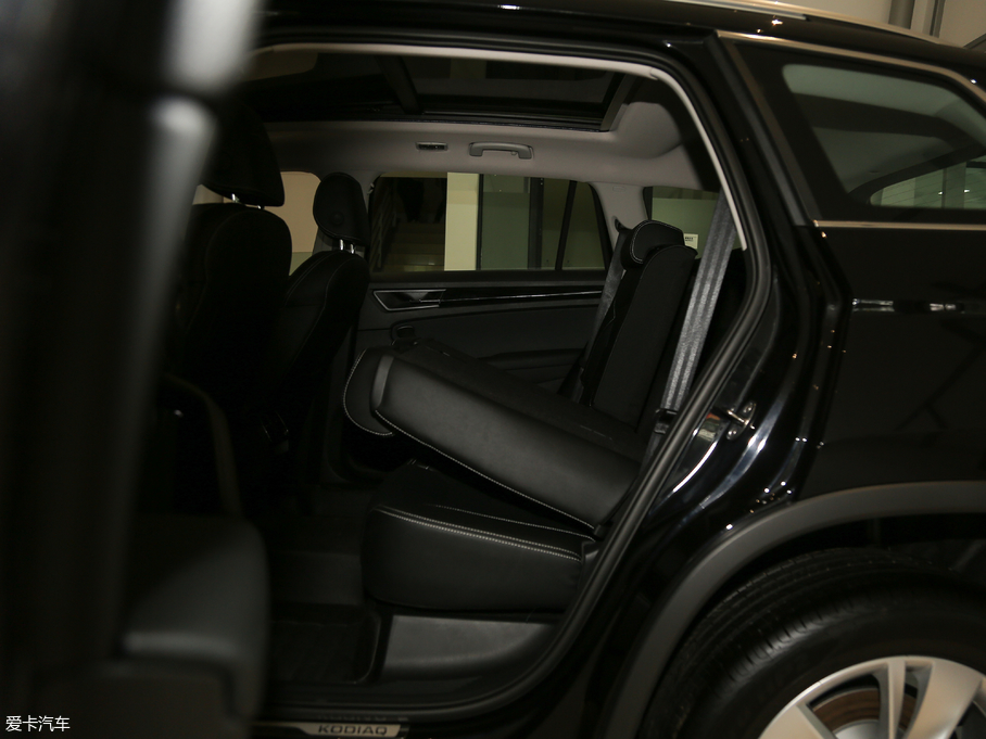 2018µρ Ŀ TSI330 5A