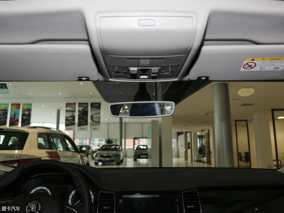 2018µρ Ŀ TSI330 5A