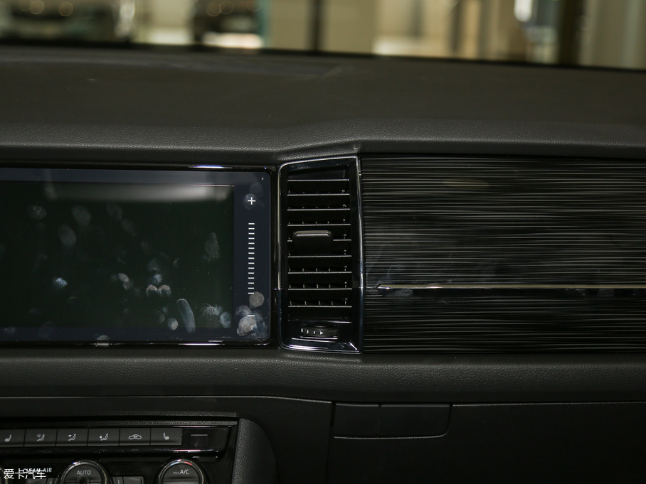 2018µρ Ŀ TSI330 5A