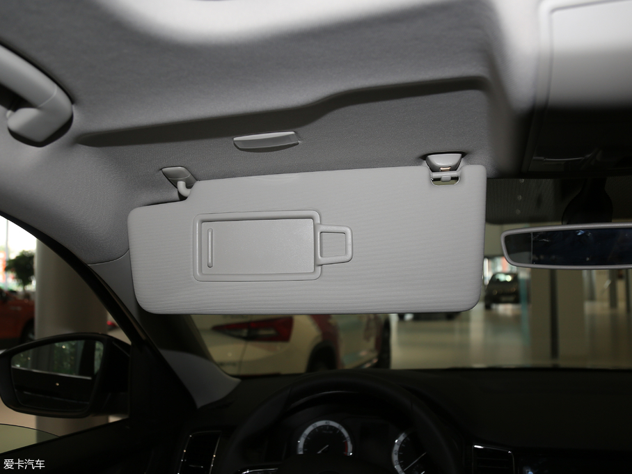 2018µρ Ŀ TSI330 5A(yu)