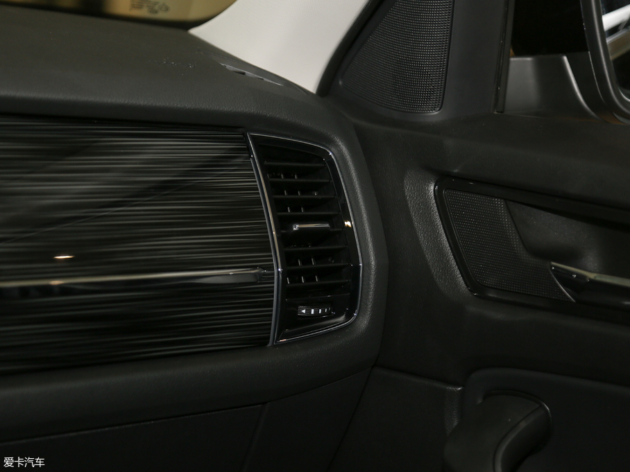 2018µρ Ŀ TSI330 5A